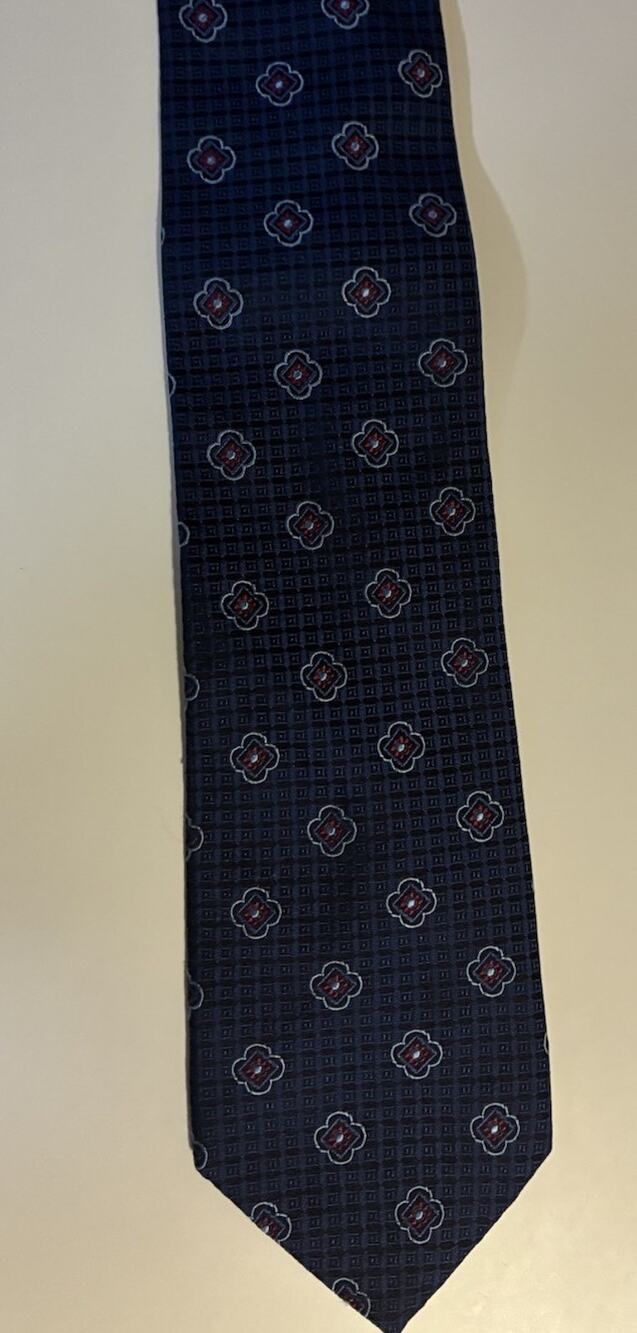 Brooks Brothers Men's Silk Tie Blue/Red/White Clover Print Designer Made In USA
